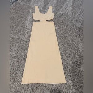 Adorable Women’s Zara Knit Dress with cutouts